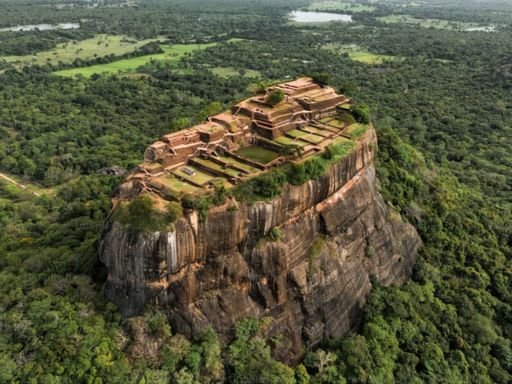 Sri Lanka tour package - Beaches and Heritage